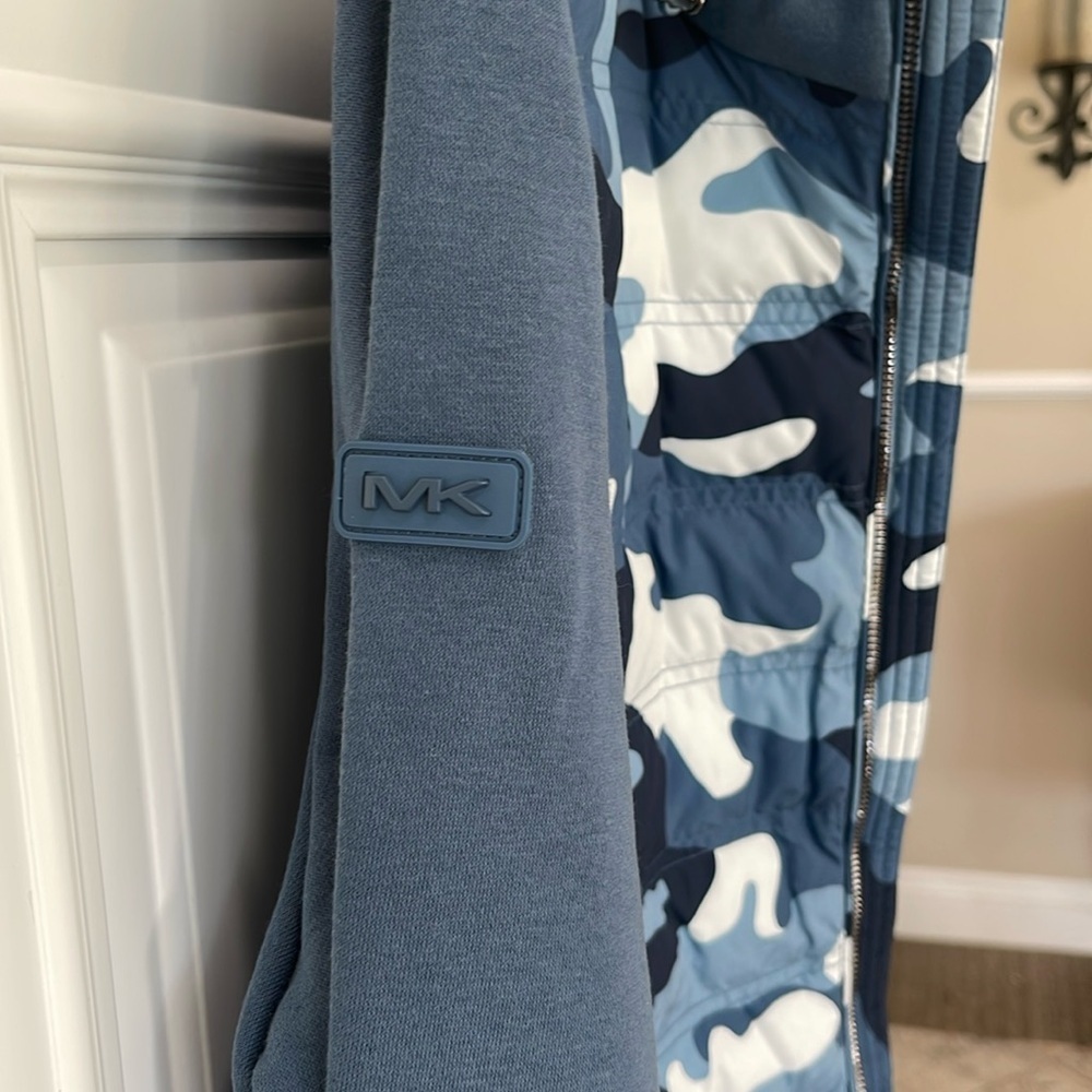 NEW MICHAEL KORS MENS Camo Quilted Nylon Hooded puffer Jacket XL vest blue NWT - Picture 8 of 17